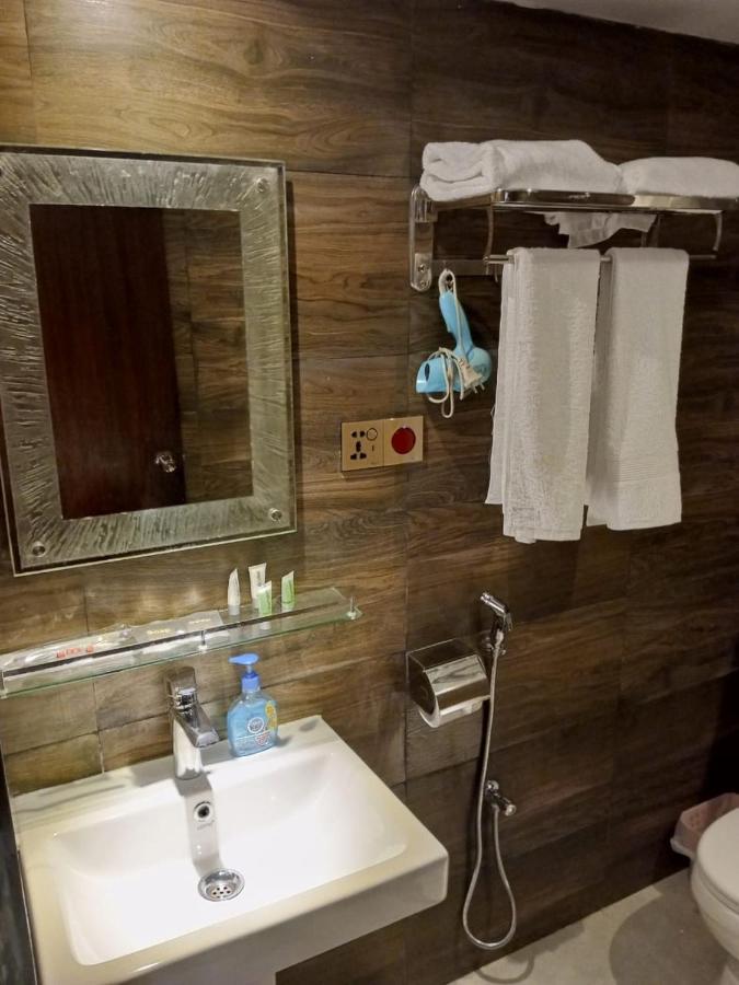 Shada Pathor Hotel & Resort Companiganj Exterior photo