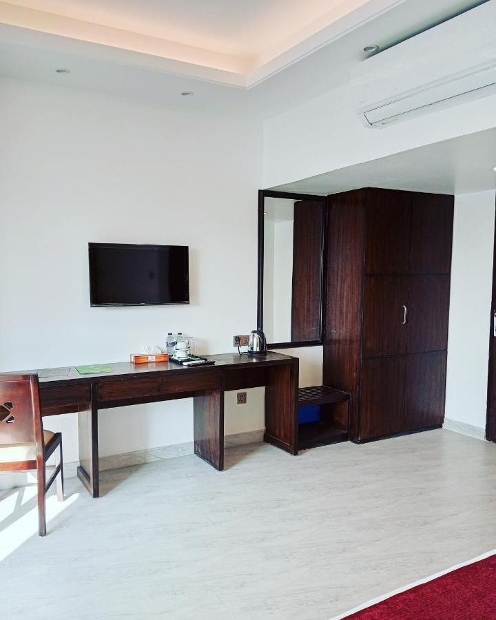 Shada Pathor Hotel & Resort Companiganj Exterior photo