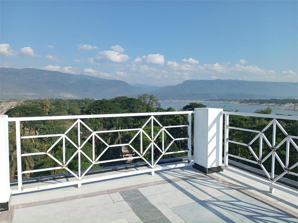 Shada Pathor Hotel & Resort Companiganj Exterior photo